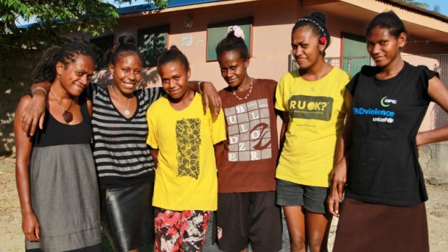 Texte – Au Vanuatu, Anne Pakoa combat les violences quotidiennes faites aux femmes